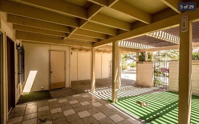 Foto del edificio - 4 bedroom 2 bath house in Laughlin NV