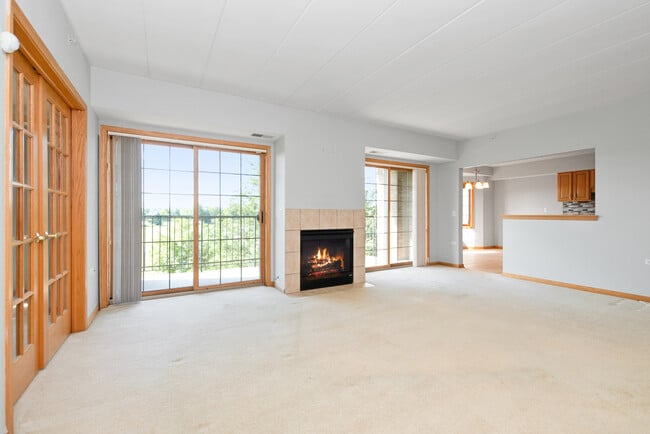 Building Photo - 14130 Sheffield Dr