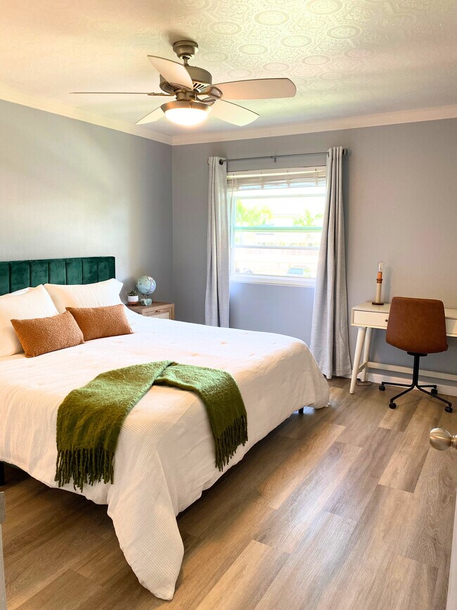 Foto del edificio - 220 Woodland Pkwy