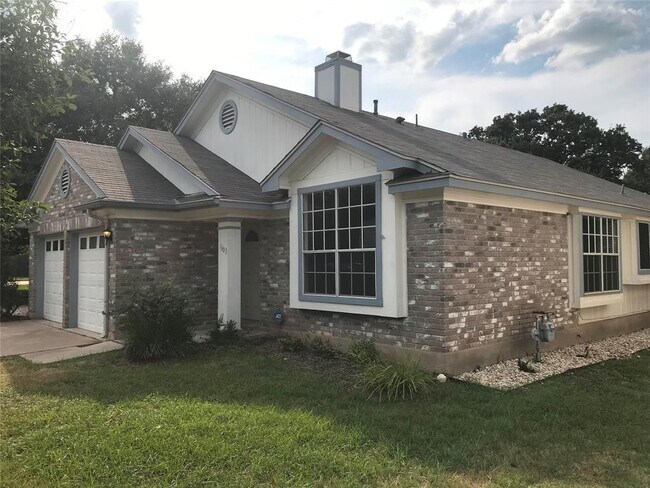 Building Photo - 1103 Brookside Cove