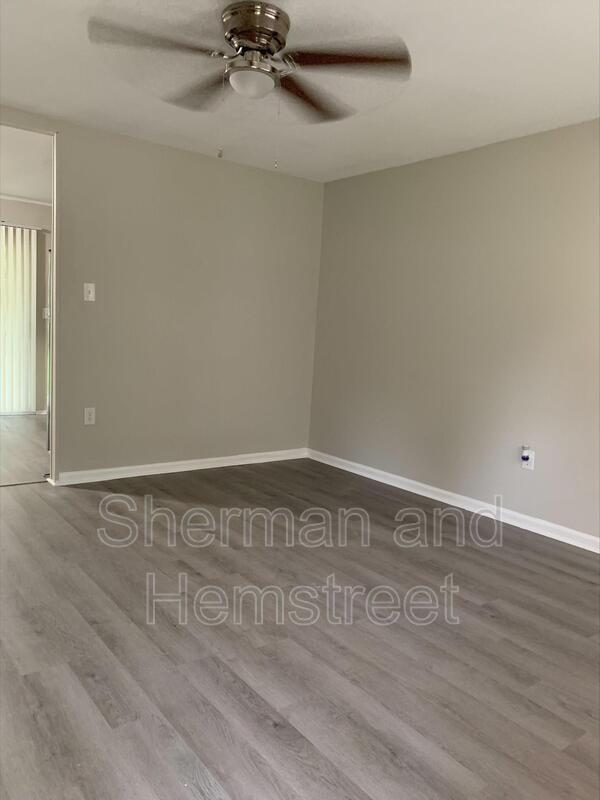 Foto del edificio - 3624 Rolling Meadows Dr