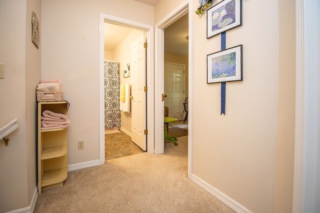 Foto del edificio - 3 bed, 2.5 bath Duplex