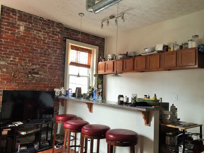 Foto del edificio - 4600 Plummer St