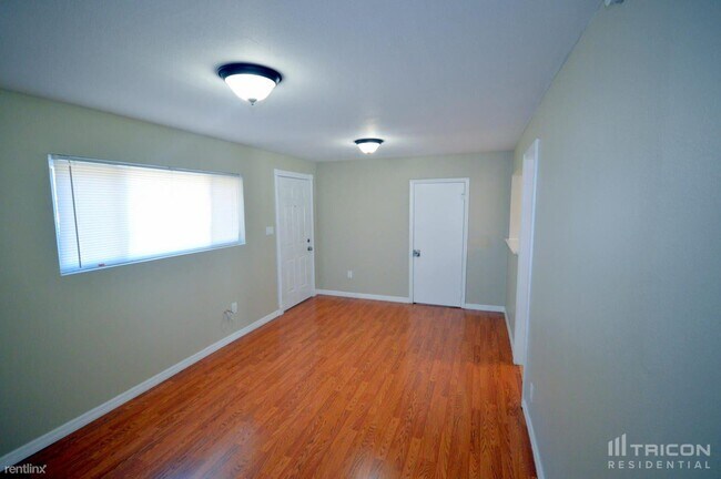 Foto del edificio - 7707 Silver Oak Ln