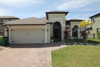 Building Photo - 4596 Broomsedge Cir
