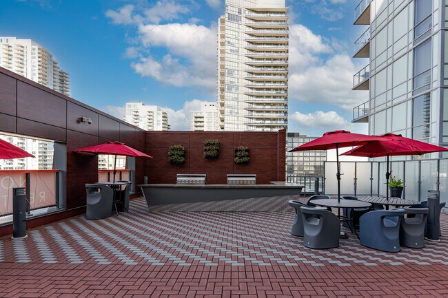 Photo du bâtiment - The Hat at East Village