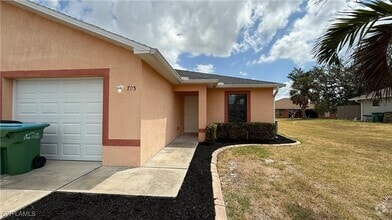 Building Photo - 705 Nicholas Pkwy W