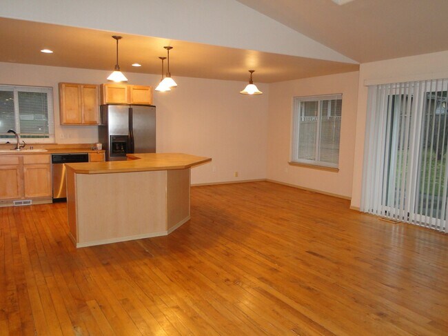 Foto del edificio - 7520 192nd Ave E