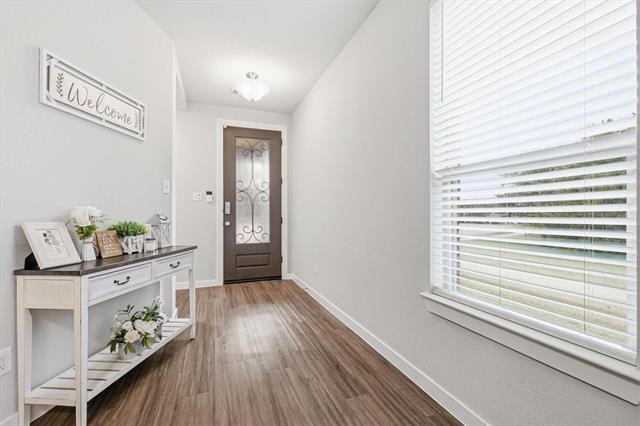 Building Photo - 5582 Yarborough Dr