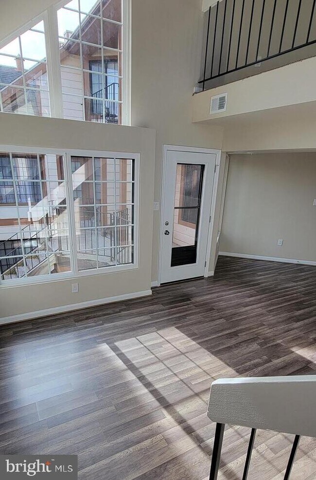 Building Photo - 14021 Justin Way