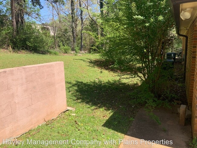 Building Photo - 2 br, 2 bath House - 560 Pride Avenue