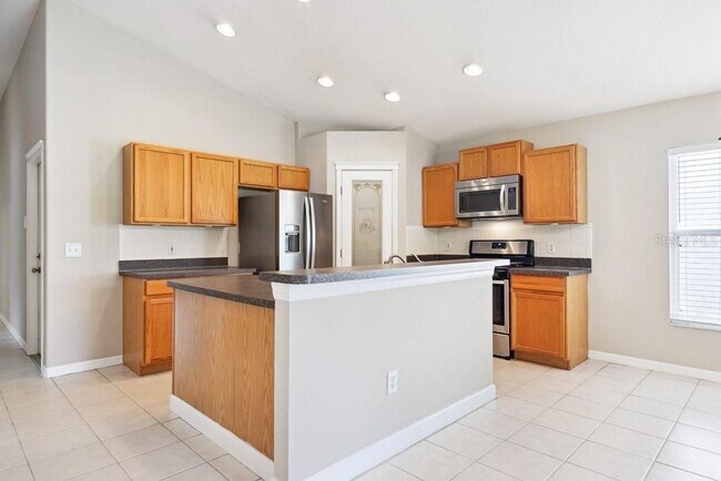 Building Photo - 15504 Tanagerpark Way