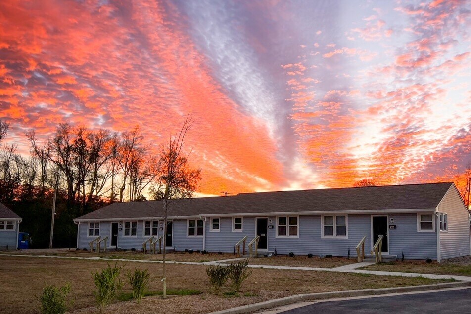 New Town Center Apartments Apartments in Jacksonville, NC