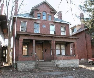 Foto principal - 215 E 16th Ave