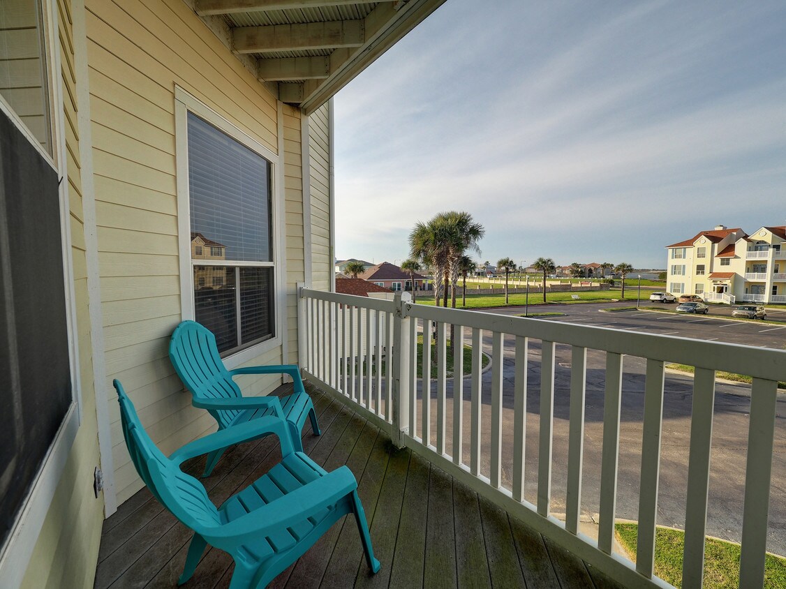 14721 Whitecap Blvd, Corpus Christi, TX 78418 Condo for Rent in