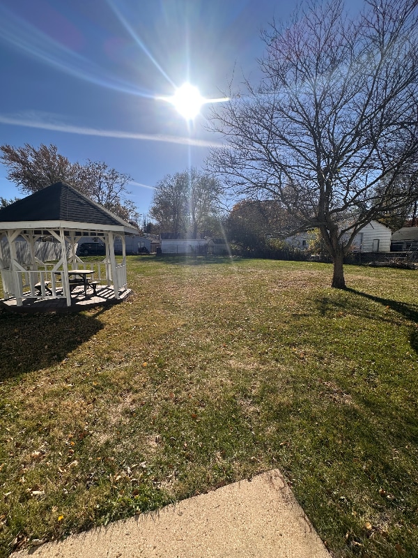 Foto del edificio - 203 Vicic Ave