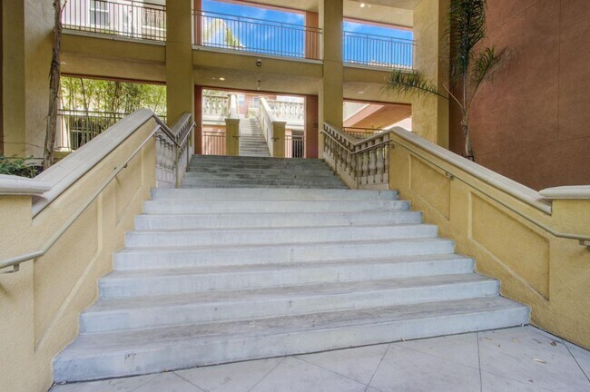 Foto del edificio - 2988 Grassina St