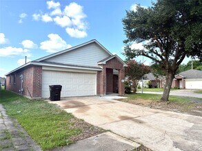 Building Photo - 13706 Audra Ln