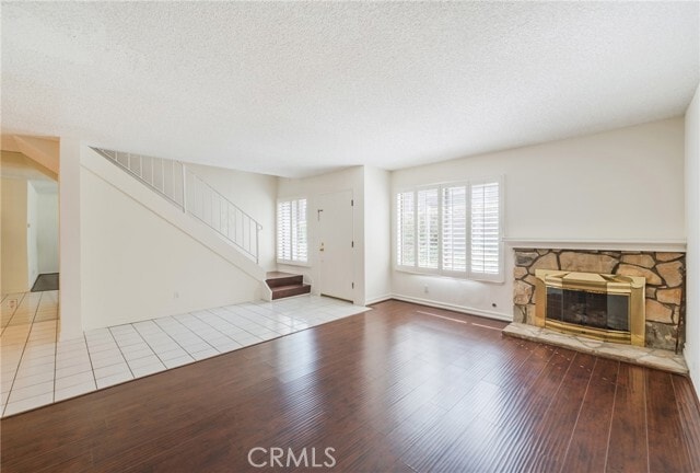 Building Photo - 27943 Ridgebluff Ct