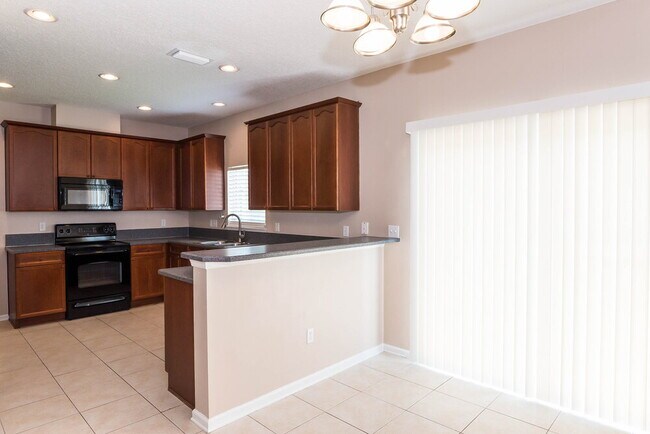 Building Photo - 276 Porta Rosa Circle