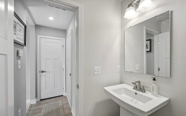 Building Photo - 2407 Marsh Point