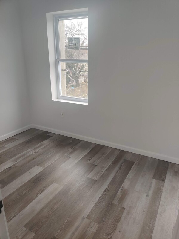 Primary Photo - 2409 N 17th St