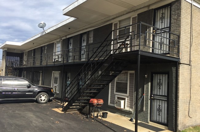 Building Photo - 1077 Merriwether Ave