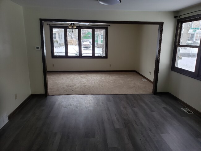 Foto del edificio - 1333 Pierce Ave