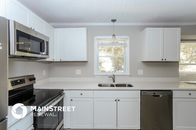 Foto del edificio - 696 Journey St SW