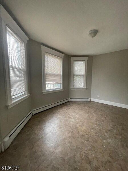 Foto del edificio - 90 N 5th St