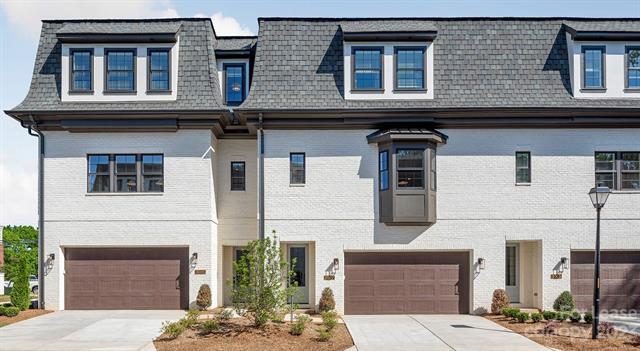 Building Photo - 3013 Fairview Townes Ct