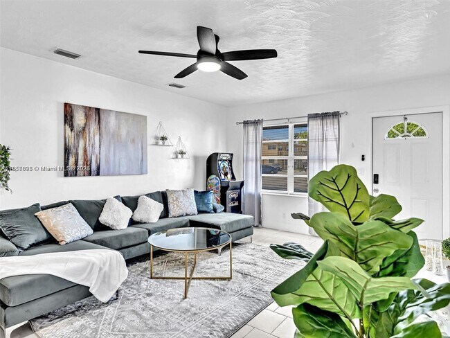 Foto del edificio - 1090 SW 3rd St