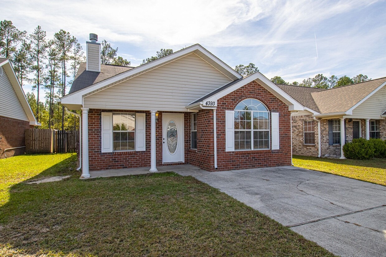 Foto principal - 4393 Wigwam Dr