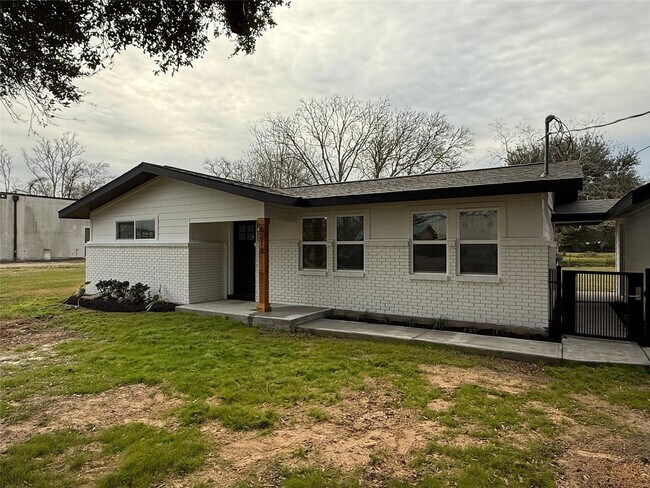 Building Photo - 6210 Delany Rd