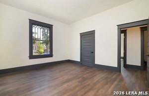 Building Photo - 207 Loretta Pl