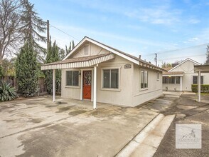 Building Photo - 4473-4475 N Thorne Ave