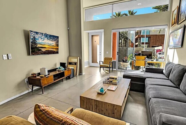 Building Photo - 3656 Sunburst Blvd