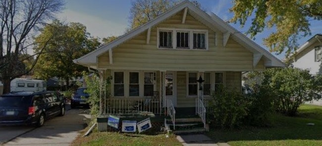 Building Photo - 2415 Myrtle St