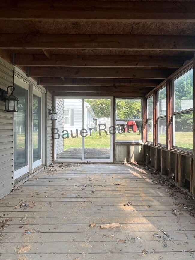 Foto del edificio - Three Bedroom, Plymouth Local Schools