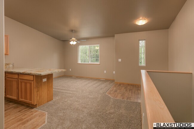 Building Photo - 4727 N Baron St