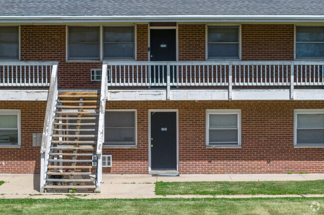 Entrance - New Suburban Apartments