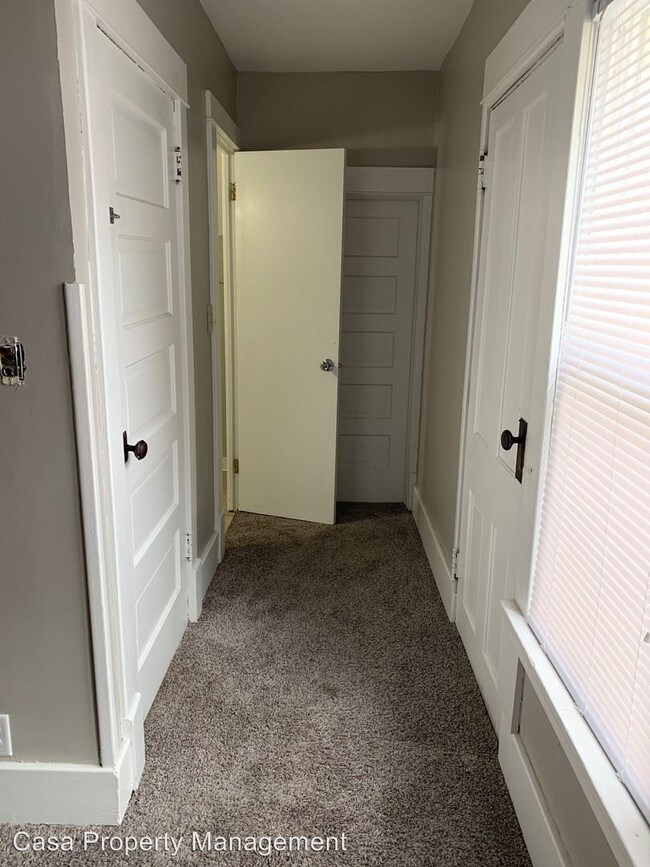 Building Photo - 2800 R St