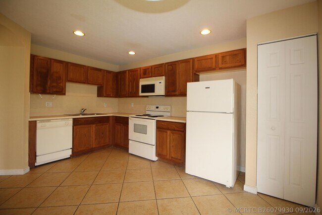 Foto del edificio - 6602 Sandy Bank Terrace