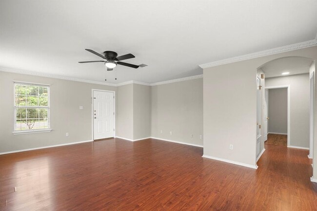 Building Photo - 108 Grant Way