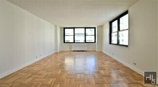 Building Photo - LUXURY 1 BED IN PRIME TURTLE BAY LOCATION!