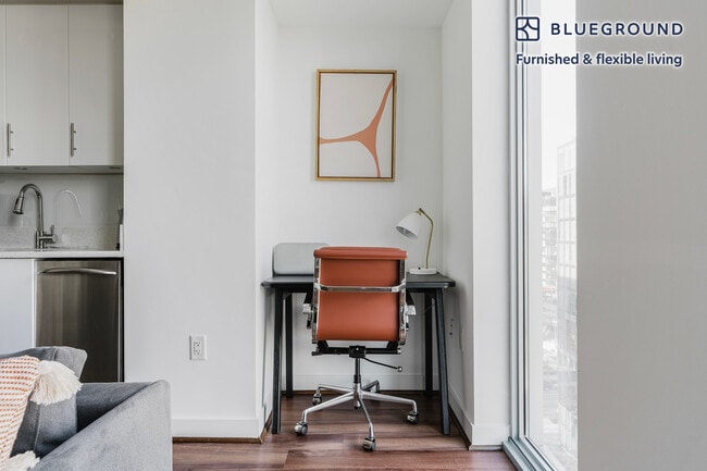 Foto del edificio - 875 10th St NW