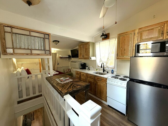 Foto del edificio - 54 Center St