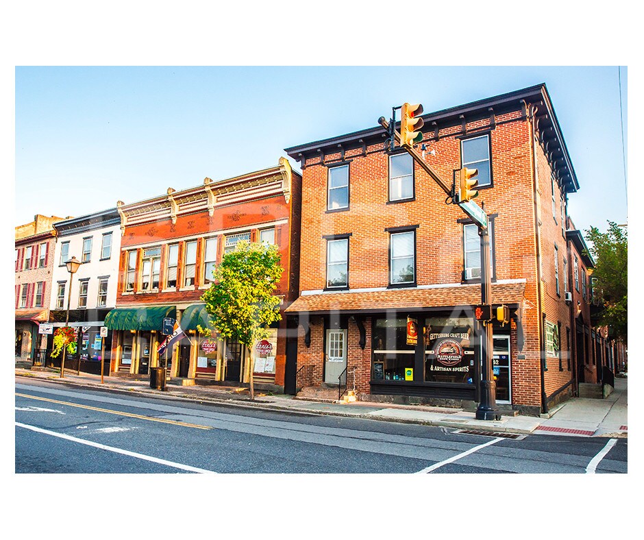 60 Chambersburg St Unit 5, Gettysburg, PA 17325 Apartment for Rent in