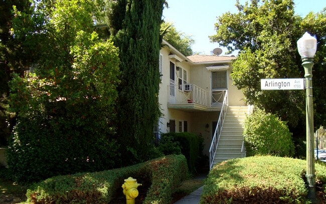 Building Photo - 1714 Arlington Ave