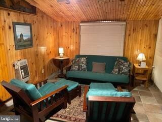 Foto del edificio - 379 River Rd